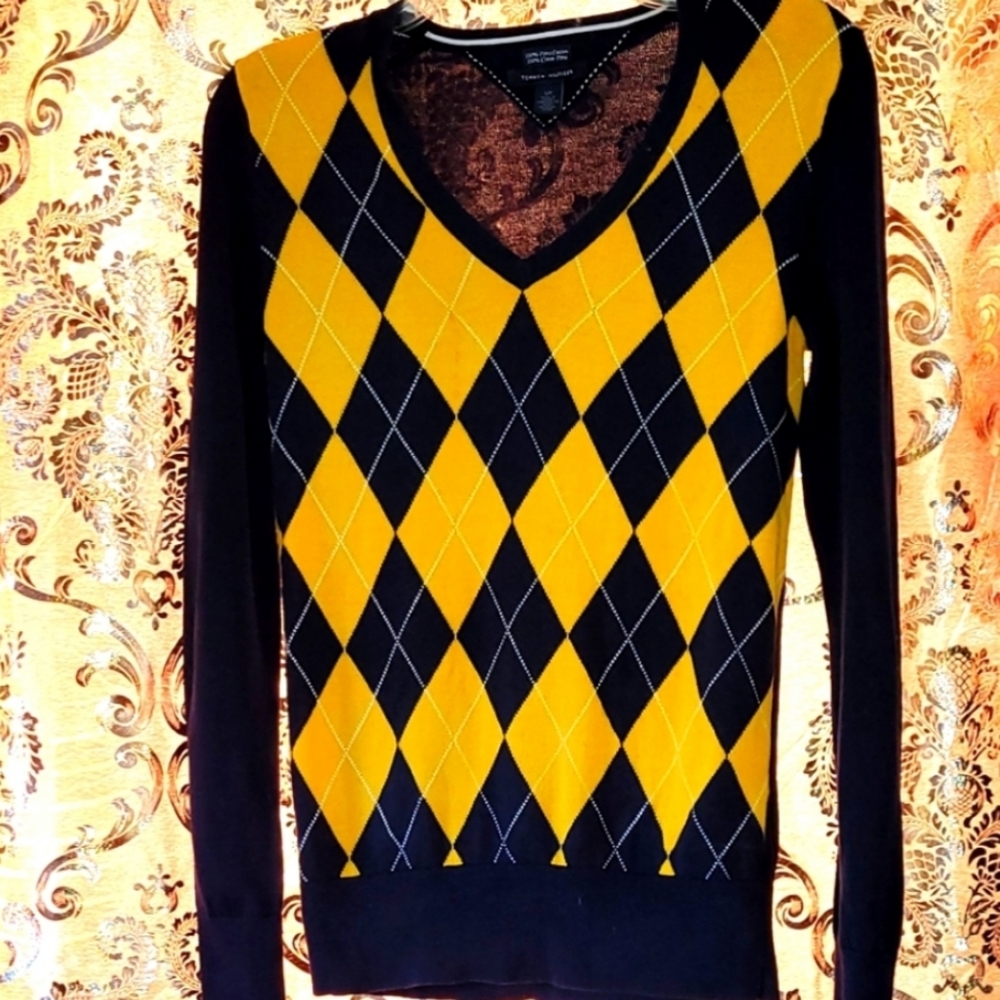 Tommy Hilfiger Argyle V-Neck Long Sleeve Womans Sweater